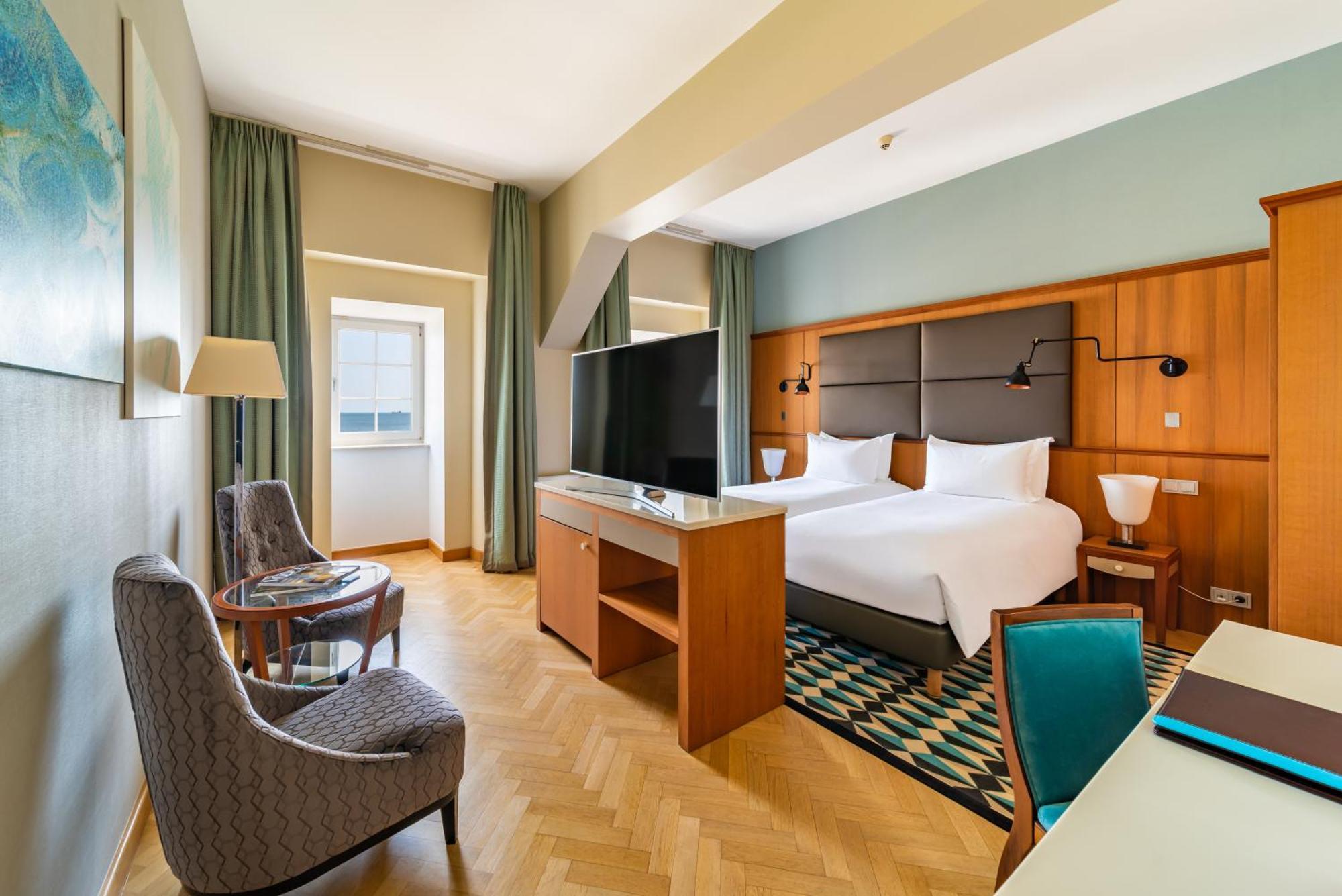 Hotel Sofitel Grand 5*